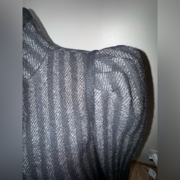 Vintage Gallery black/grey striped peacoat. 100% pure wool No size tag 21”P to P - Picture 3 of 13
